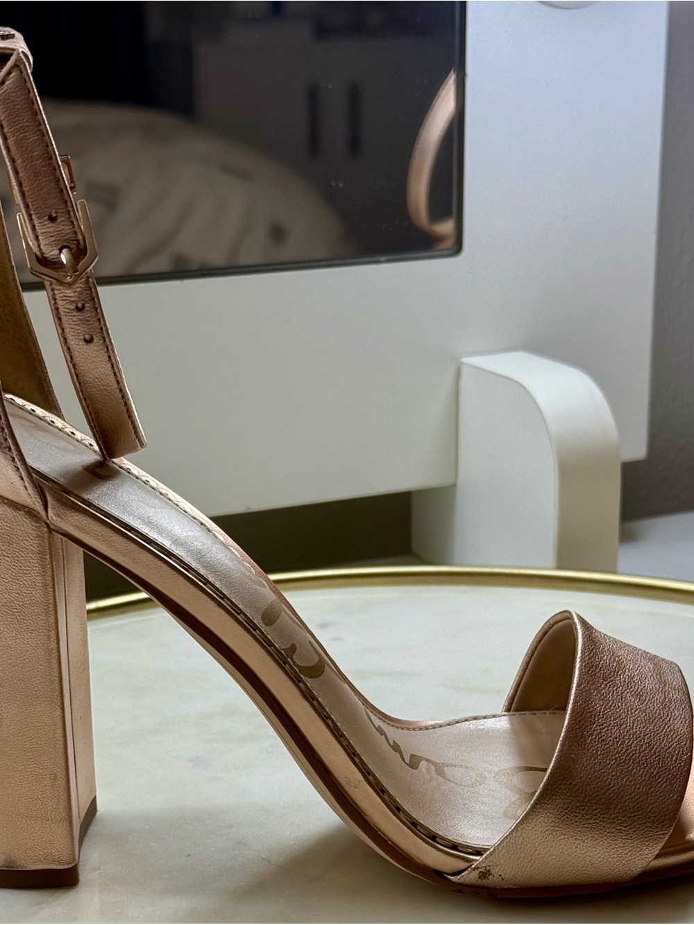 Sam Edelman Women's Yaro Rose Gold Leather Ankle-Strap Block Heel Sandals - Picture 5 of 16